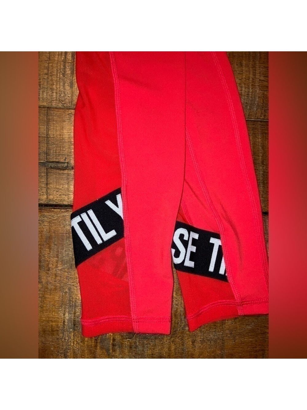Effortless Branded Leggings Infrared- Buttery Soft/Second skin Feel! Women’s XS - Picture 7 of 11
